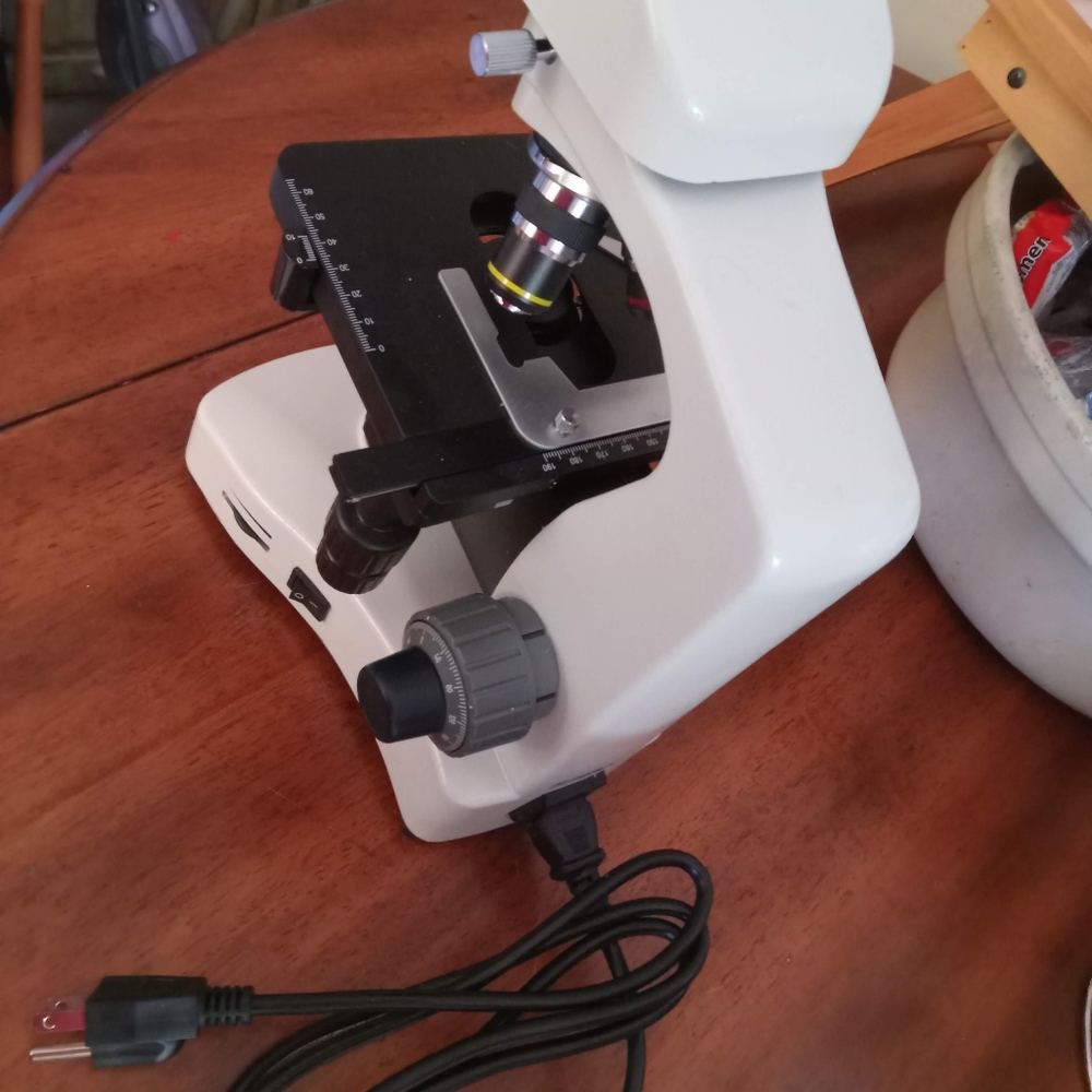 Light up Microscope - Picture 3 of 3